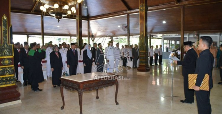 Bupati Maryoto Lantik 61 Pejabat lingkup Pemkab Tulungagung