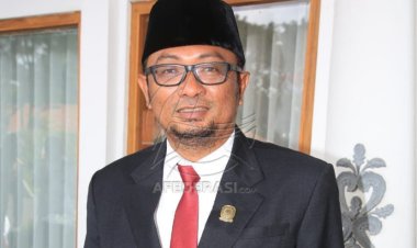 Ketua DPRD Banyuwangi Tegaskan Dukung Jabatan Kades 9 Tahun