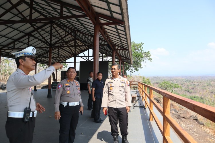 Pastikan Keamanan Dalam Kungker Presiden, Kapolres Situbondo Cek Jalur Pantura