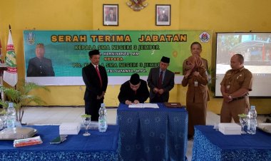 SMAN 3 Jember Gelar Serah Terima Jabatan Kepala Sekolah