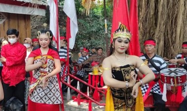 Lestarikan Budaya, Warga Desa Gedangsewu Gelar Tradisi Grebek Suro
