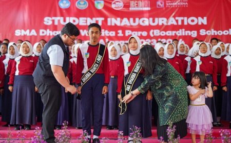 Pengukuhan Siswa SMA Boarding School, Mas Dhito Sebut Tahun Pertama Sebagai Pembuktian