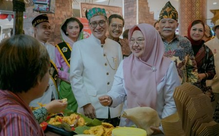 Uniknya Pasar Djadoel Grissee, Nikmati  Kuliner Tradisional Jadul Khas Gresik Dalam Mall