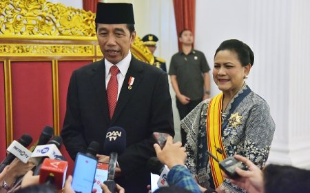 Presiden Jokowi: Penganugerahan Tanda Kehormatan Atas Pertimbangan Dewan Gelar