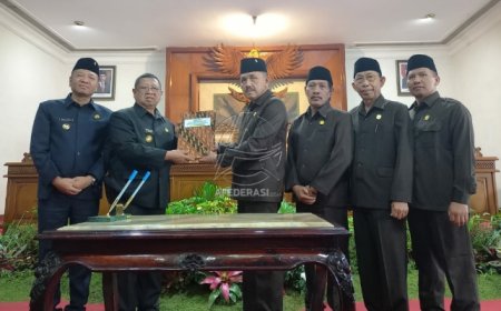 DPRD Tulungagung Gelar Rapat Paripurna Persetujuan Bersama Rancangan KUA-PPAS APBD 2024 dan Perubahan KUA-PPAS APBD 2023