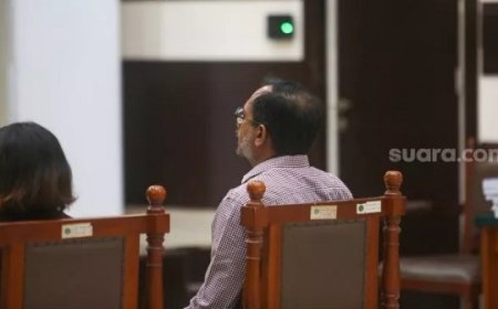 Jawaban Pertanyaan Jaksa Soal Alasan Bikin Akun YouTube, Haris Azhar: Saya Malah Rugi, Cita-cita Saya Jadi Hakim