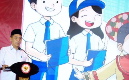 Ini Strategi Kemenag Gunakan Buku Teks Utama Pendidikan Pancasila di Madrasah & Sekolah Agama