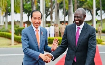 Momen Jokowi Ajak Presiden Kenya Bercanda, Minta Sebulan Kunjungi Indonesia