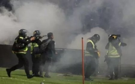 TOK! Vonis Bebas Dibatalkan MA, 2 Polisi Terdakwa Tragedi Kanjuruhan Tetap Dihukum Penjara