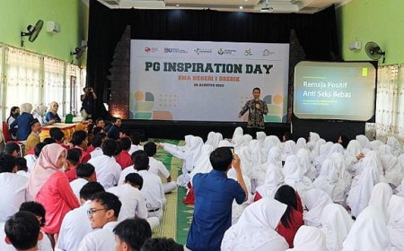 Kiprah Petrokimia Menginspirasi Pelajar SMA Gapai Mimpi