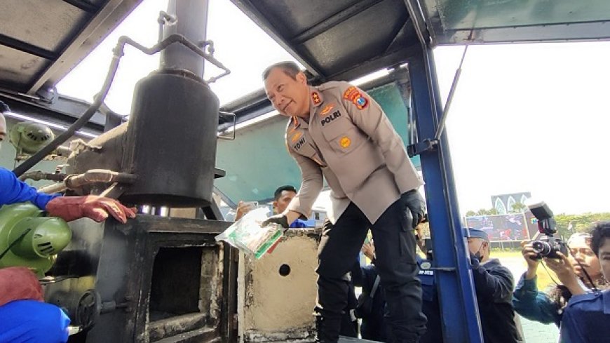 Polda Jatim Bongkar Jaringan Narkoba Internasional