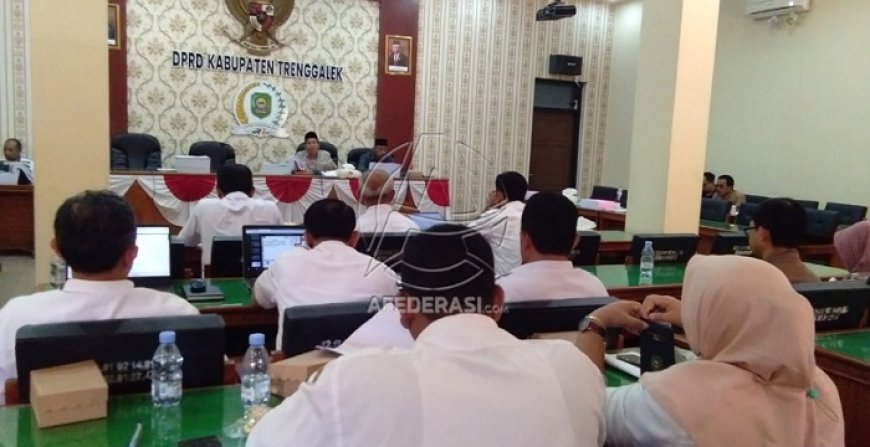 Komisi III DPRD Trenggalek Kembali Gelar Raker, Pembahasan Raperda Tentang Perubahan APBD TA 2023