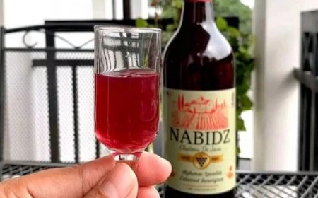 Polisi Segera Periksa BY Pemilik Red Wine Nabidz Berlabel Halal