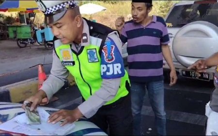 Tolak Ditilang, Pelanggar Asal Madura Cakar Polisi