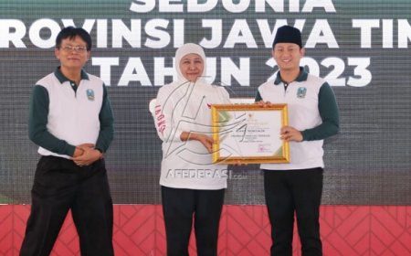 Bupati Arifin Raih Penghargaan Sebagai Pembina Proklim Terbaik Tingkat Provinsi Jatim