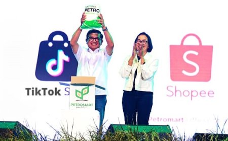 Petrokimia Gresik Layani Pupuk Secara Online