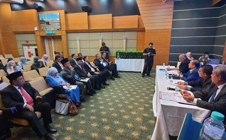 Indonesia dan Malaysia Diskusi Model Penetapan Istithaah Kesehatan Haji