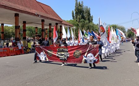 KPU Situbondo Terima 18 Bendera Parpol Dalam Kirab Pemilu 2024