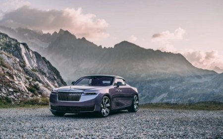 Rolls-Royce Amethyst Droptail, Karya Indah Merayakan Budaya dan Bunga Gurun Asal Negeri Pemiliknya