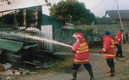 Kantin UIN SATU Tulungagung Kembali Terbakar, Diduga Ini Penyebabnya