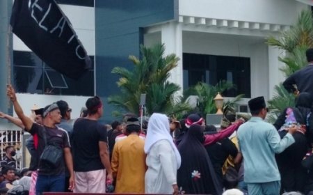 Pemerintah Disebut Sengaja Tutup Faskes dan Sekolah di Rempang Supaya Warga Mau Direlokasi