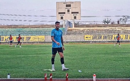 Striker Asing Victor Bertomeu Gresik United Siap Berlaga di Derby Jatim