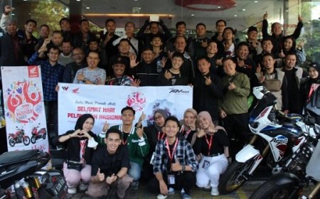 Rayakan Hari Pelanggan Nasional, Wahana Ajak 100 Konsumen Terpilih Rolling City dan Nonton Film Bareng