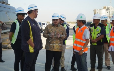 Bersama Menpora Dito, Bupati Kediri Pastikan Akhir Tahun Bandara Dhoho Beroperasi