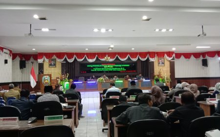 Rapat Paripurna DPRD Situbondo Membahas Perubahan APBD, Dapatkan Banyak Pandangan Dari 3 Partai