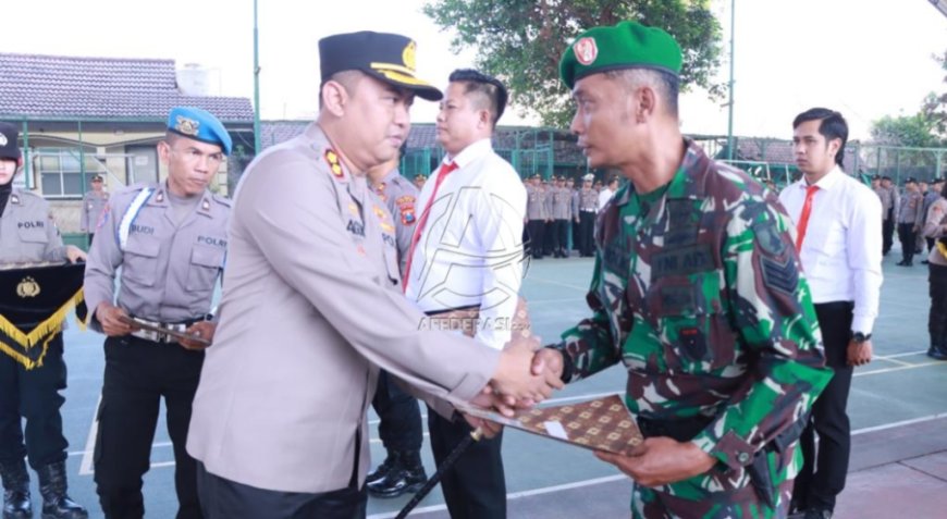 Bantu Ungkap Pelaku Curanmor Polres Kediri Beri Penghargaan Anggota Kodim 0809/Kediri