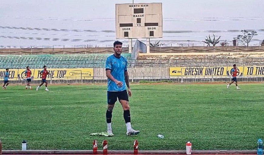 Striker Asing Victor Bertomeu Gresik United Siap Berlaga di Derby Jatim