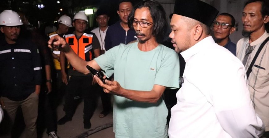 Pengendalian Banjir, Pemkab lebarkan Saluran Air Jalan Samanhudi Pasar Gresik