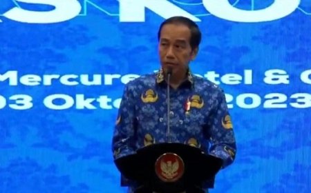 Presiden Jokowi Menceritakan Pengalaman Mencabut 3.300 Perda dalam Upaya Memperbaiki Birokrasi