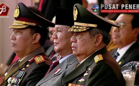 SBY Bersama Prabowo dan Megawati Hadiri Peringatan HUT ke-78 TNI di Monas