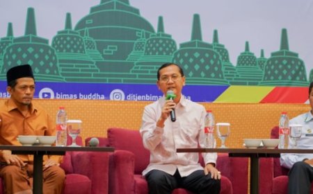 Pemerintah dan Media Bersatu dalam Memahami Signifikansi Chattra Candi Borobudur