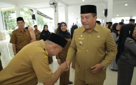 Wabup Asahan Lantik Kasek SDN