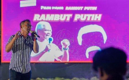 Dukung Capres Ganjar Pranowo Lewat Lagu Rambut Putih
