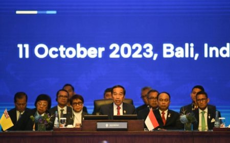 Presiden Jokowi Buka KTT AIS Forum 2023 untuk Membahas Kerja Sama Kelautan