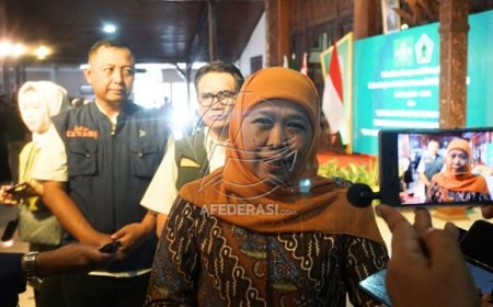 Atasi Kenaikan Harga Sembako, Gubernur Jatim Khofifah Indar Parawansa Gencarkan Pasar Murah