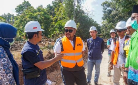 Bupati Gus Yani Targetkan TPST dan Jalan Poros Tengah Bawean Beroperasi 2024