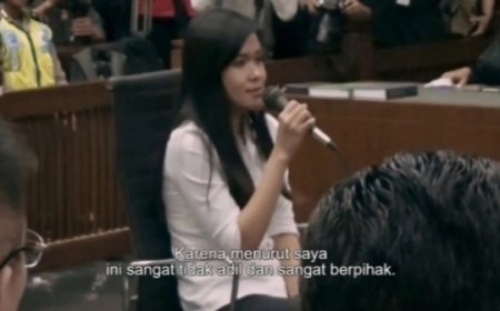 Momen Haru Jessica Wongso di Persidangan Kasus Kopi Sianida