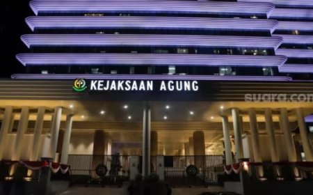 Pengamat Publik Minta Kejaksaan Agung Telusuri Peran Sadikin Rusli dalam Kasus Korupsi BTS 4G