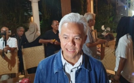 PDI Perjuangan Siapumkan Cawapres Ganjar Pranowo: Analisis Weton dan Keputusan Strategis