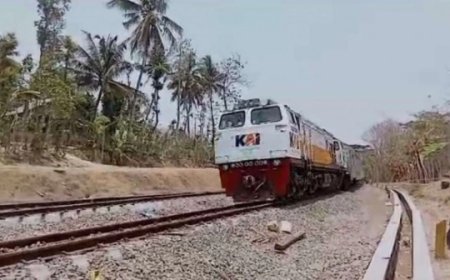 Evakuasi dan Dampak Kecelakaan KA Argo Semeru: KAI Lakukan Perbaikan Jalur dan Berikan Kompensasi