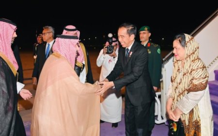 Presiden Joko Widodo Tiba di Arab Saudi dari RRT untuk Pertemuan Diplomatik Tingkat Tingg