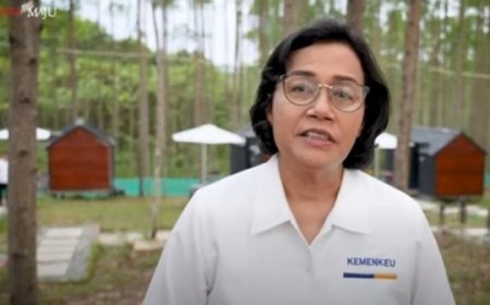 Sri Mulyani Analisis Penurunan Rupiah dan Kuatnya Dolar AS: Dampak dan Langkah Pemerintah