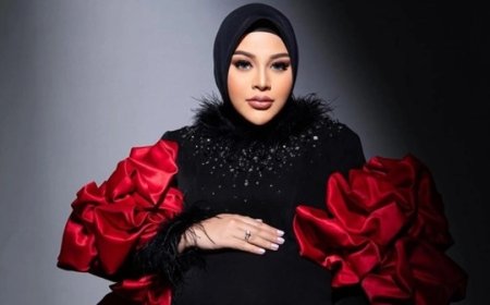 Kunjungan Tak Terduga Atta Halilintar dan Aurel Hermansyah ke Rumah Fuji: Perubahan Sikap Aurel Hermansyah Jadi Sorotan