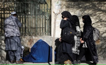 Siswa California Bantu Anak-Anak Perempuan Afghanistan dengan Pelajaran Virtual