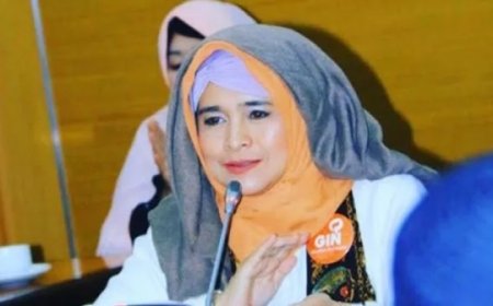 Neno Warisman Bergabung dengan Partai Gelora: Masa Depan di Tangan Generasi Muda