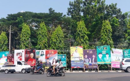 Salahi Aturan, Satpol PP Kabupaten Kediri Tertibkan Banner Caleg